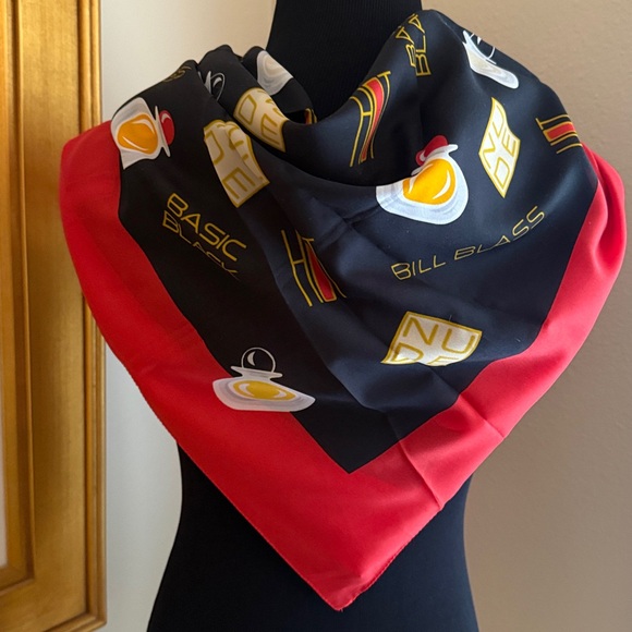 Vintage Bill Blass Perfume Basic Black Scarf - Picture 5 of 7